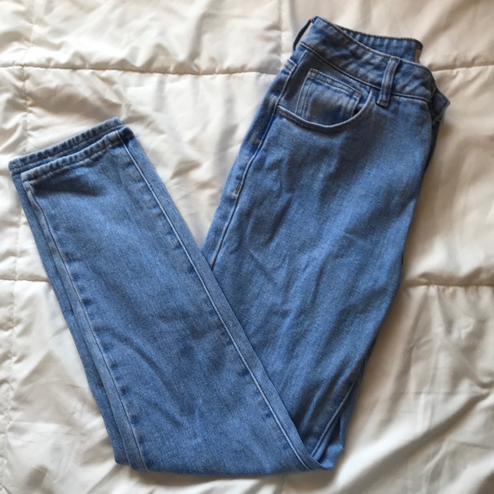 Mom jeans
